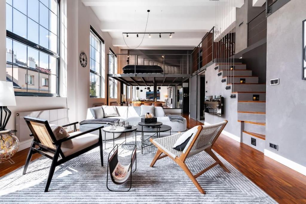 The Factory Loft Prague Apartment ภายนอก รูปภาพ